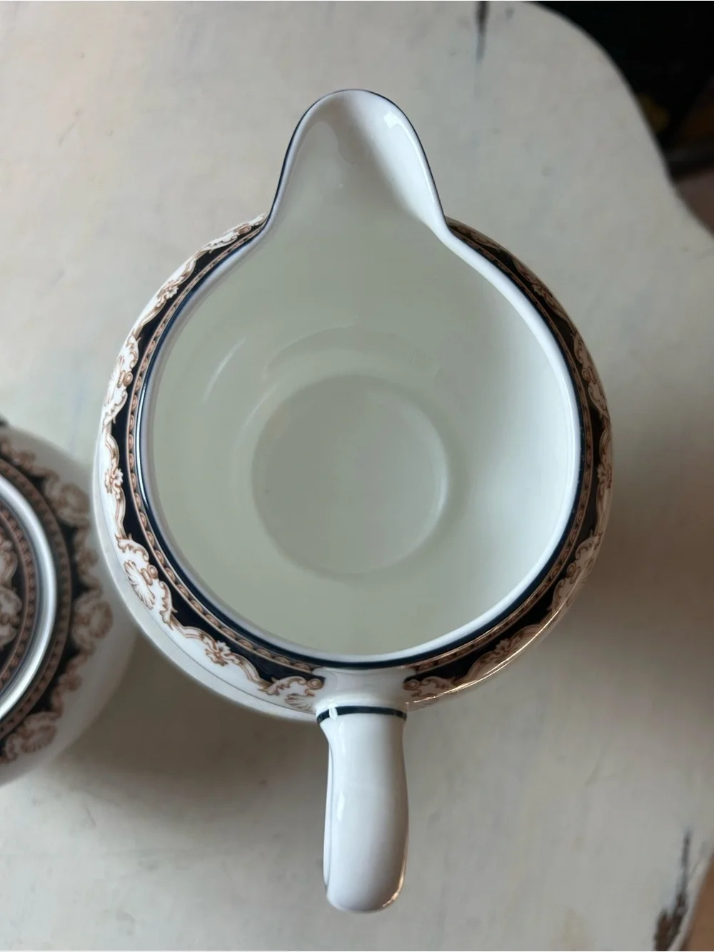 WEDGWOOD MEDICI R4588 Bone China England Creamer & Covered Sugar Bowl Set Lid